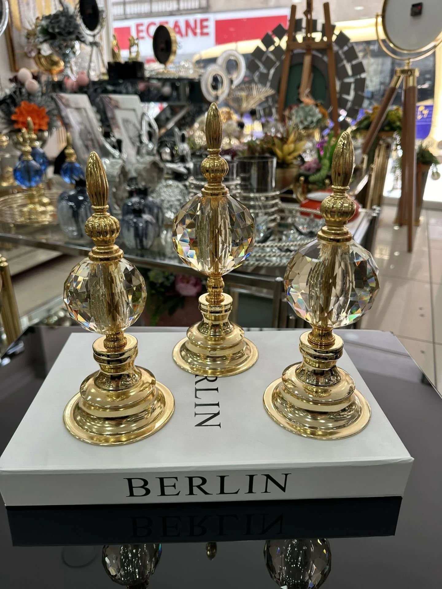 Üçlü Kristal Biblo Aksesuar Bal