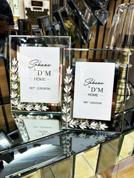 Çiçek Desenli Gümüş CAMLI  İKİLİ RESİM Çerçeve